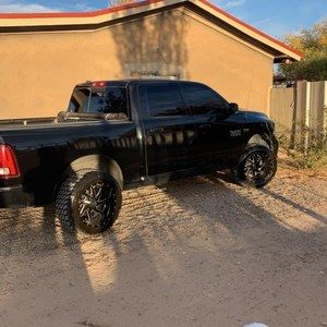 Meet your Posher, Jose